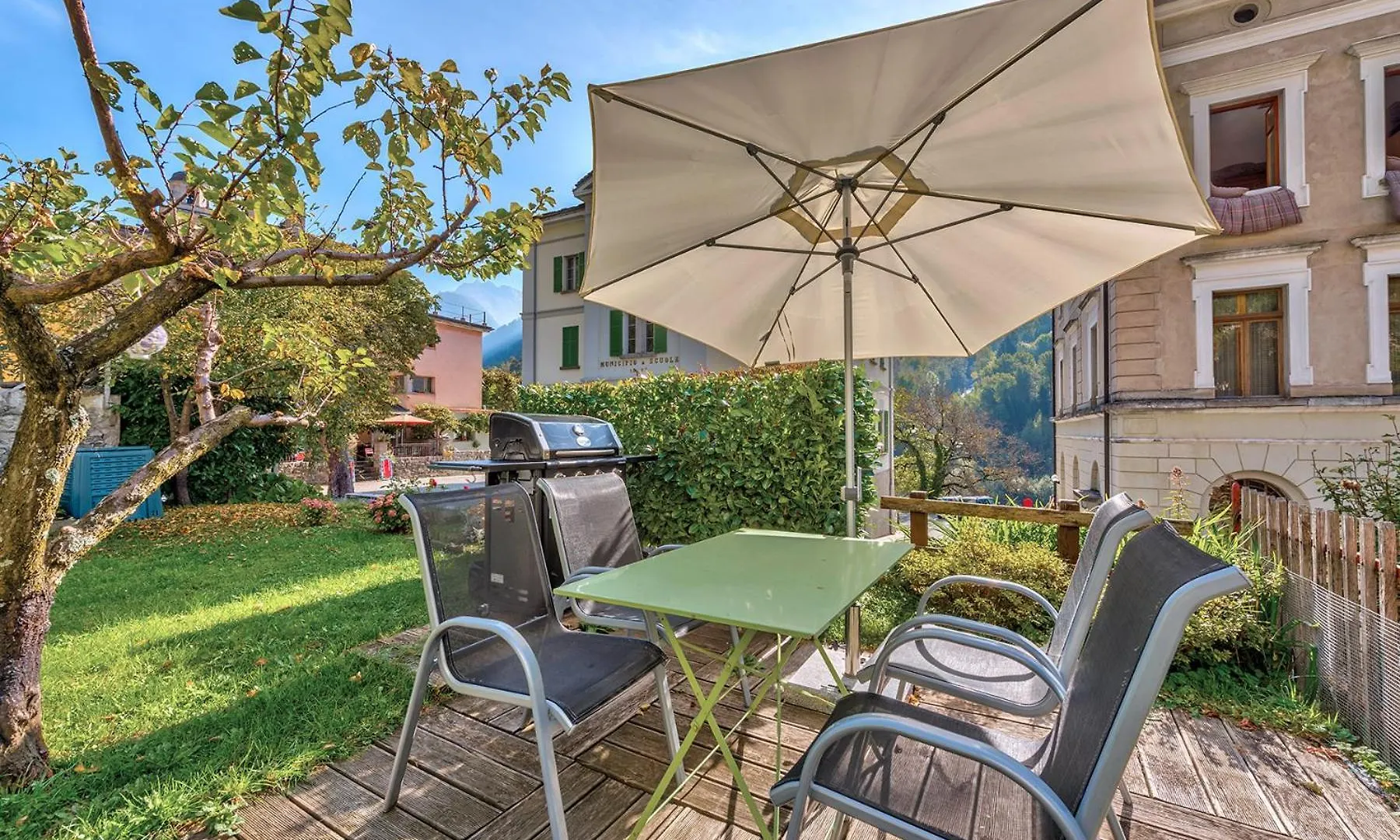 Casa Pool Tra St Moritz E Il Lago Di Como Castasegna Holiday home