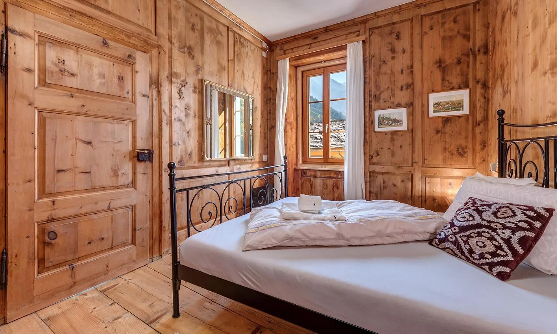 Casa Pool Tra St Moritz E Il Lago Di Como Castasegna Switzerland
